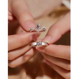 莫桑石钻戒纯银情侣戒指结婚订婚仿真钻石